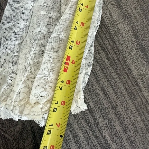 Vintage Stan Herman Babydoll style Sheer Lace Tie-Front Blouse - Cream - Picture 14 of 14